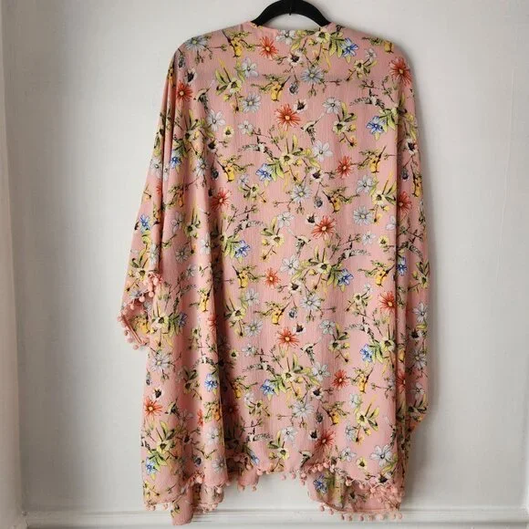 Umgee Pink Floral Wrap Poncho Kimono Robe Boho Bohemian Women's 1XL/2XL - Picture 2 of 8